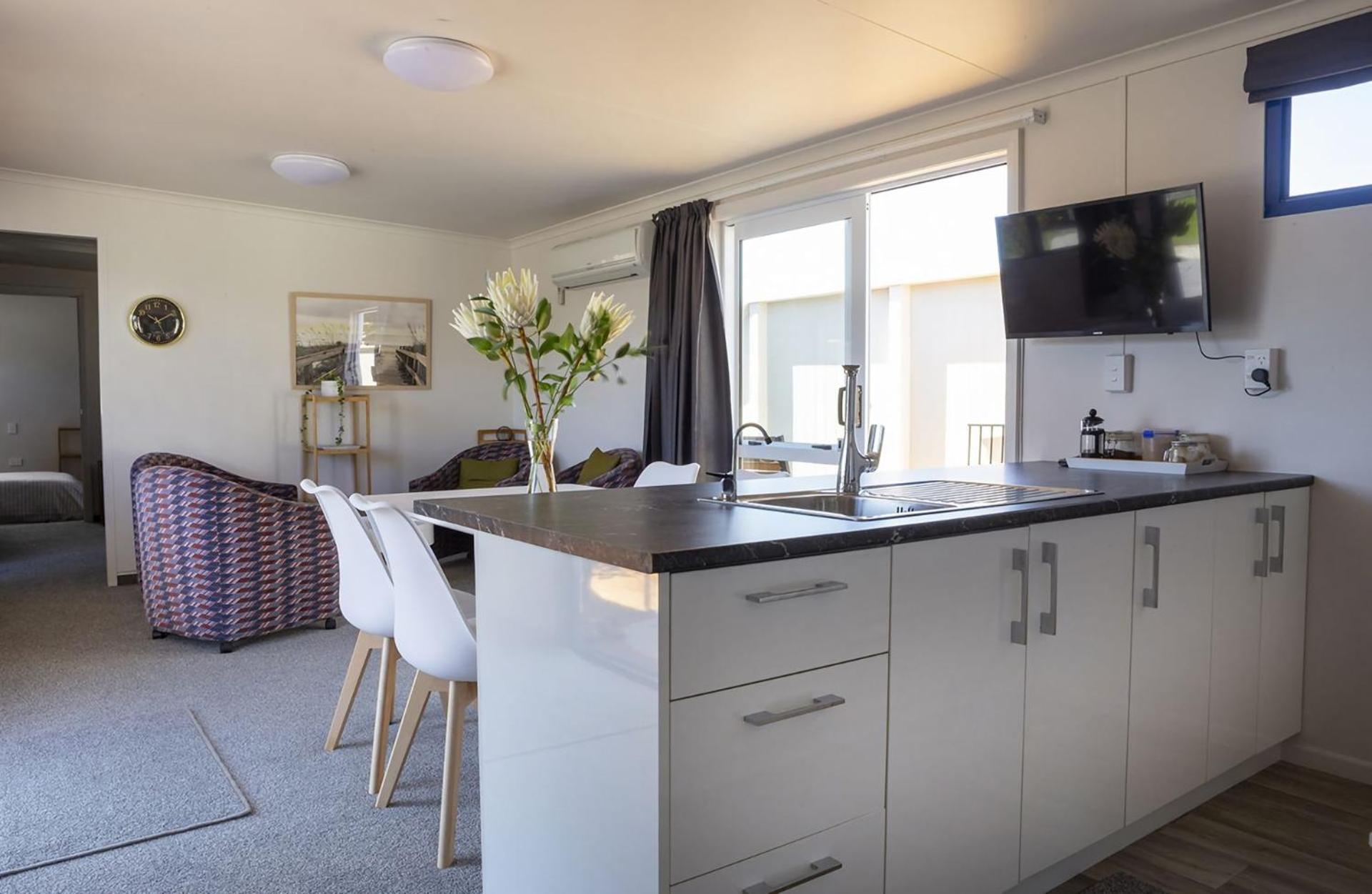 Sunny Ark Apartment นิวพลีมัธ ภายนอก รูปภาพ